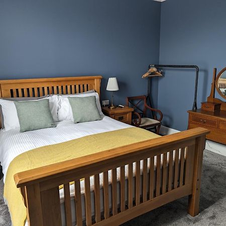 Bed and Breakfast The Chelsea Llandudno Esterno foto