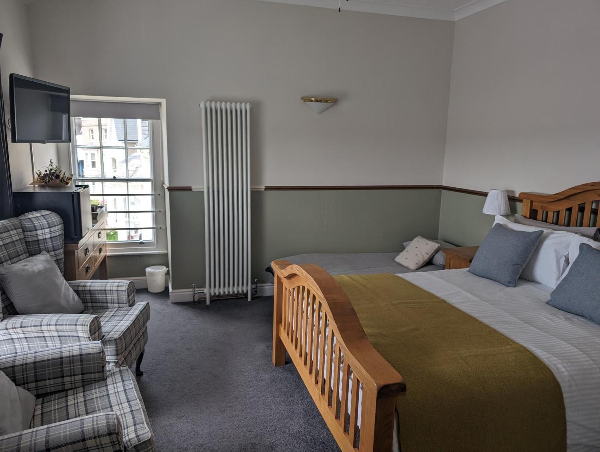 Bed and Breakfast The Chelsea Llandudno Esterno foto