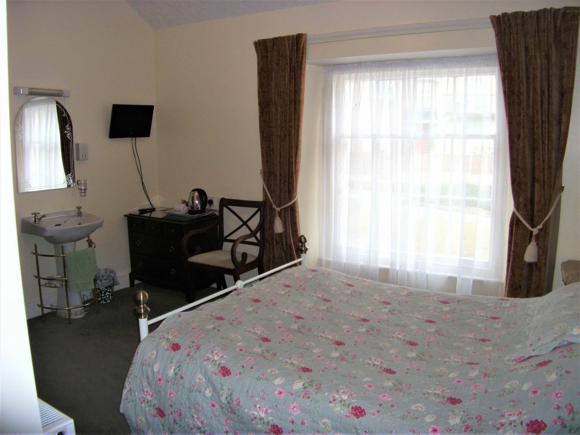 Bed and Breakfast The Chelsea Llandudno Esterno foto